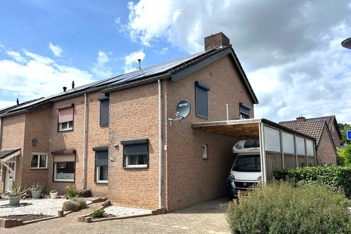 Foto 1 van Pater Pelzersstraat 37