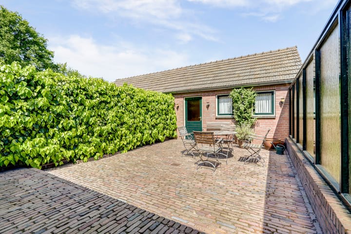 Foto 38 van Voskeschedwarsstraat 2