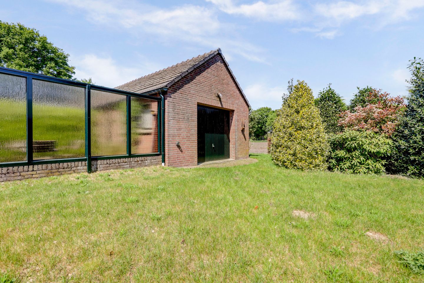 Foto 40 van Voskeschedwarsstraat 2