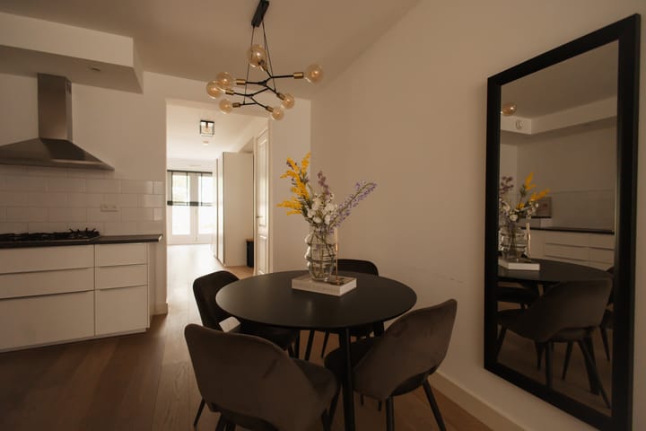 Photo 11 of Saenredamstraat 25-H