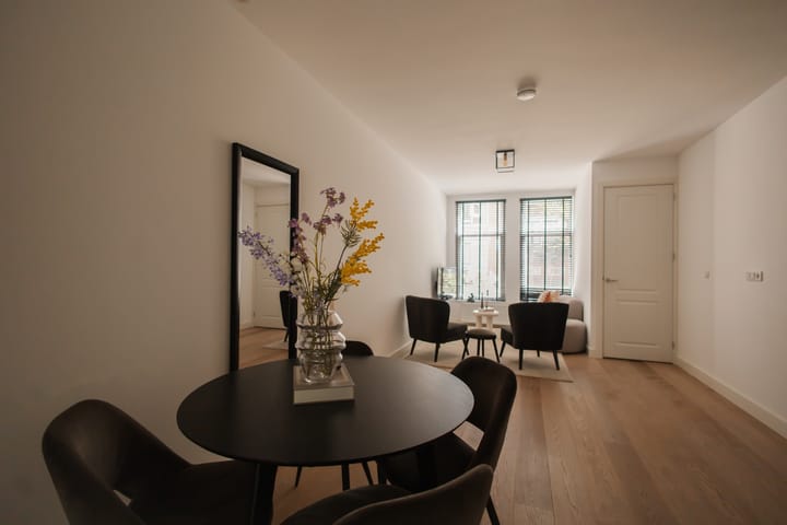 Photo 12 of Saenredamstraat 25-H