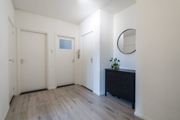 Foto 12 van Dries 58