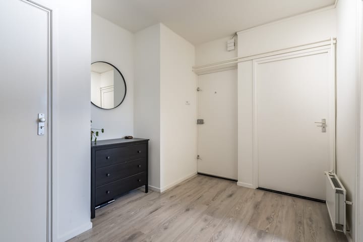 Foto 19 van Dries 58