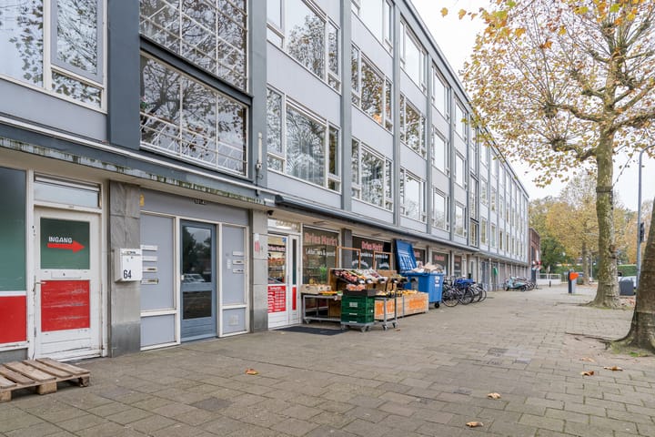 Foto 25 van Dries 58