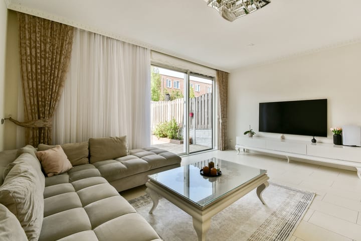 Photo 3 of Komijnstraat 34