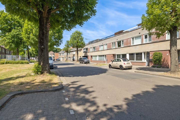 Foto 43 van Dillenburglaan 49