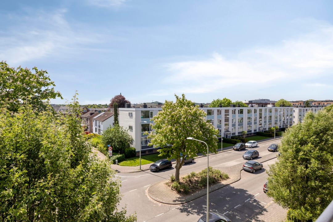 Foto 13 van Adelbert van Scharnlaan G 12