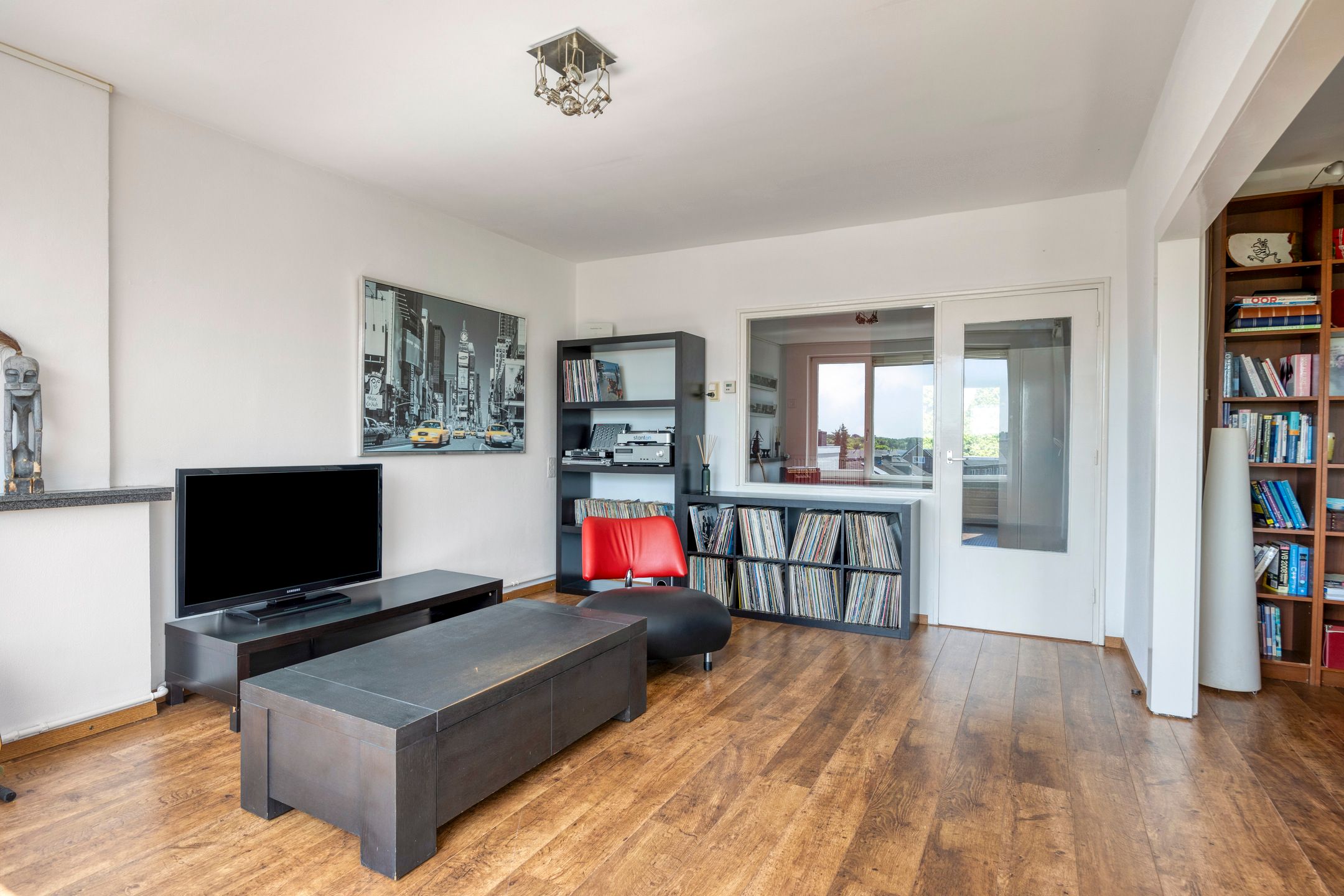 Foto 9 van Adelbert van Scharnlaan G 12