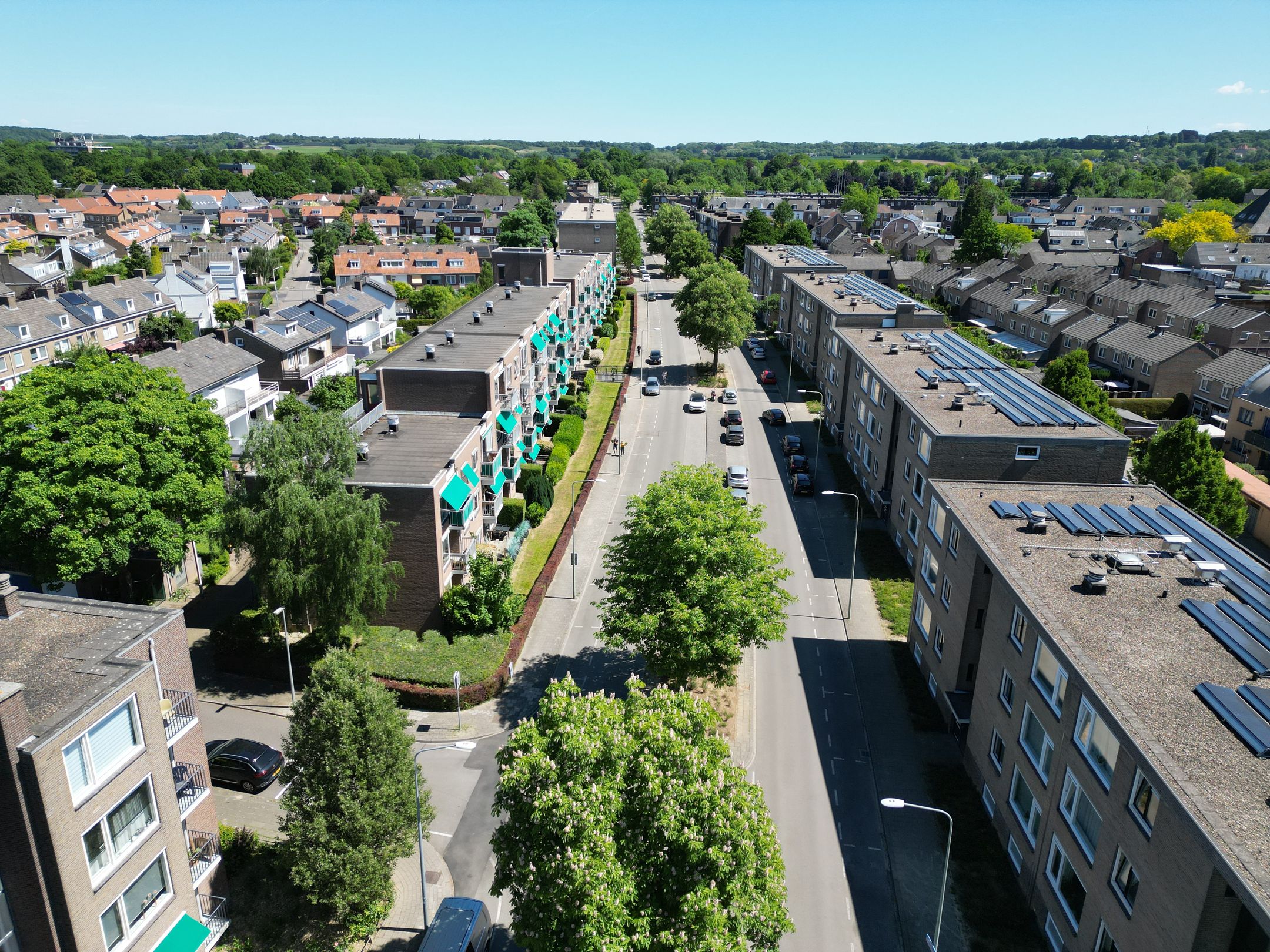 Foto 27 van Adelbert van Scharnlaan G 12