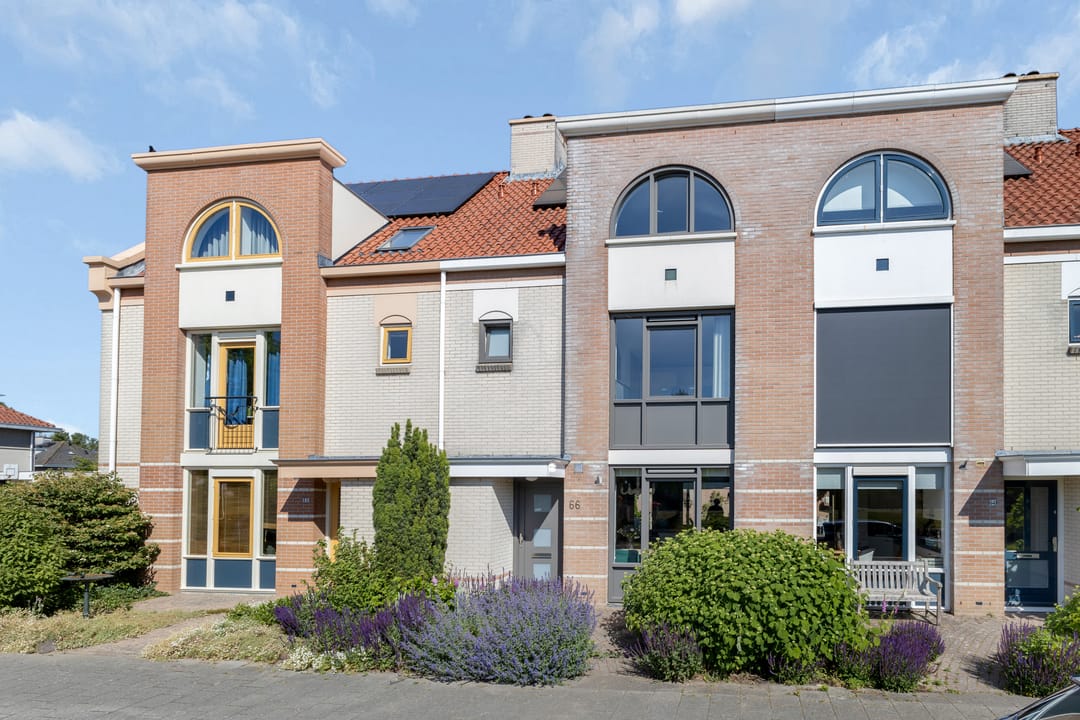 Foto 7 van Bacchus 66