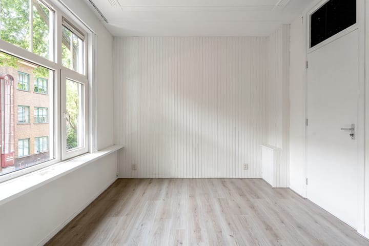 Photo 15 of Dr. de Visserstraat 18-A01