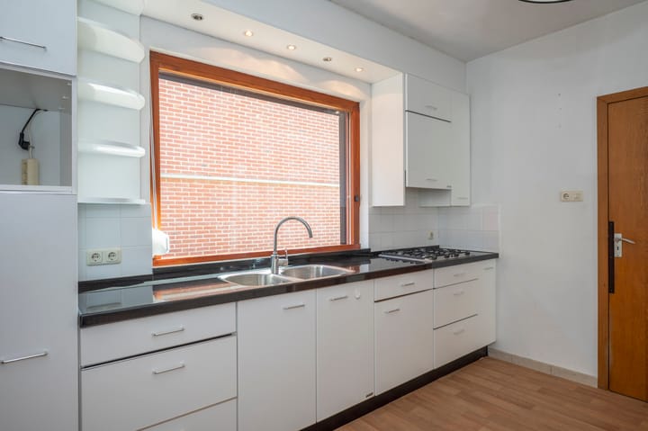 Foto 9 van Valkenburgerweg 42