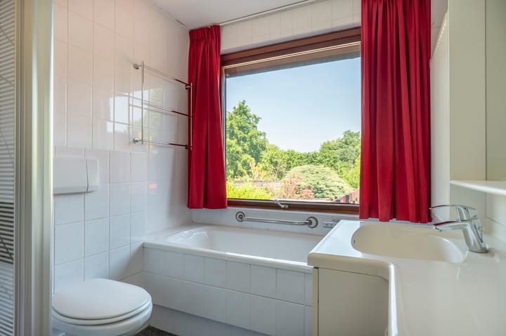 Foto 32 van Valkenburgerweg 42