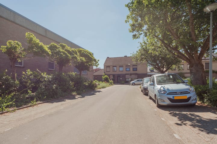 Foto 45 van E Dorsstraat 15