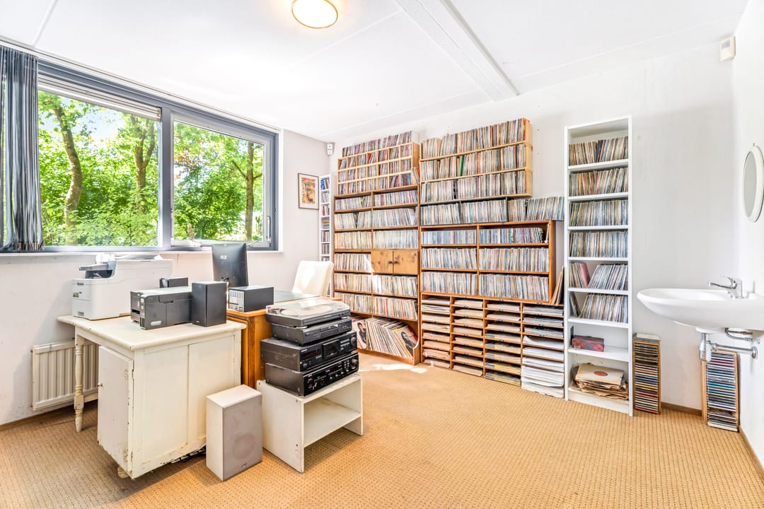 Foto 17 van Henry van de Veldestraat 12