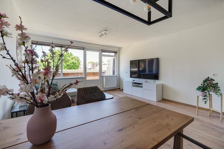 Foto 3 van Robert Schumanring 197