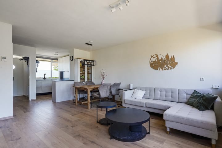 Foto 7 van Robert Schumanring 197