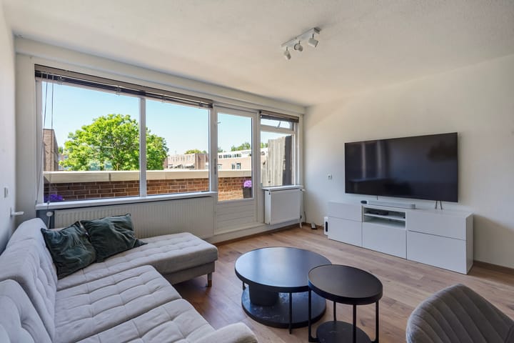 Foto 8 van Robert Schumanring 197