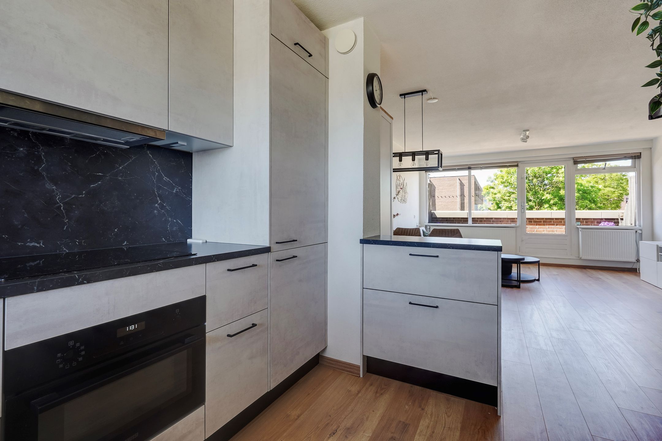 Foto 12 van Robert Schumanring 197