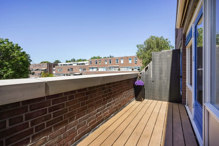 Foto 15 van Robert Schumanring 197