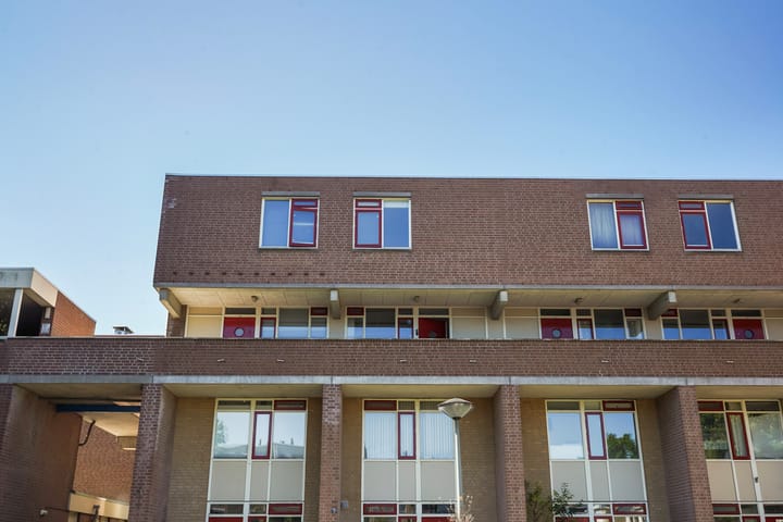 Foto 35 van Robert Schumanring 197