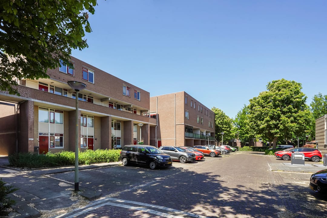 Foto 38 van Robert Schumanring 197