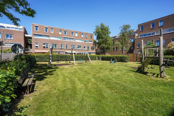 Foto 40 van Robert Schumanring 197