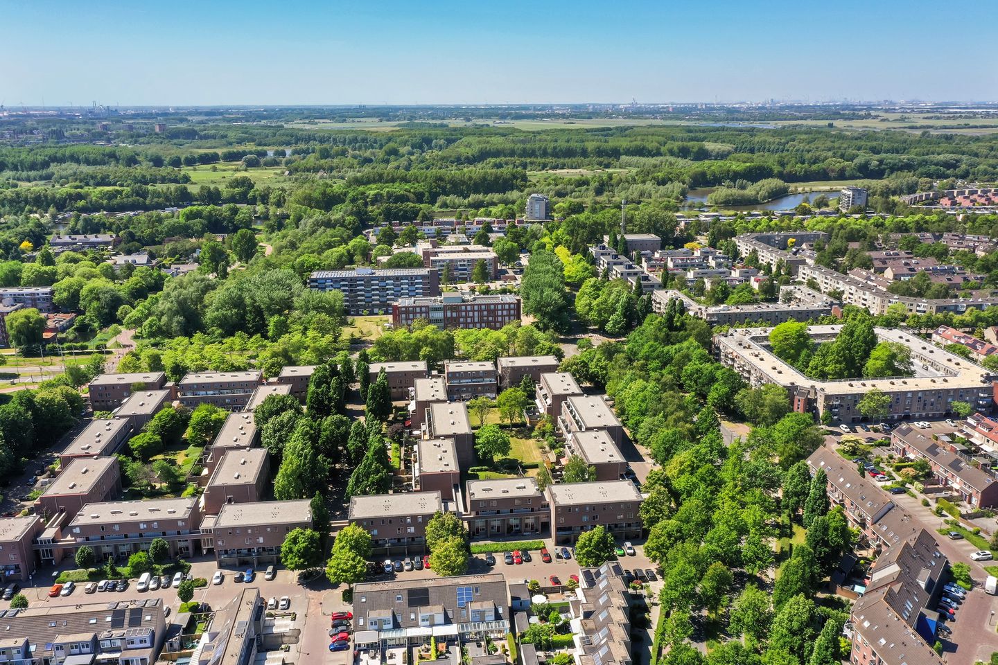 Foto 44 van Robert Schumanring 197