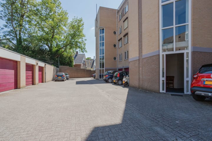 Foto 44 van Sint Urbanusweg 14