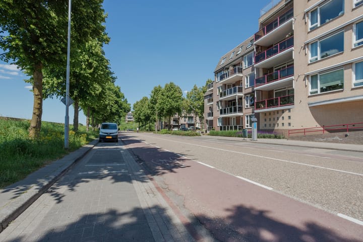 Foto 53 van Sint Urbanusweg 14