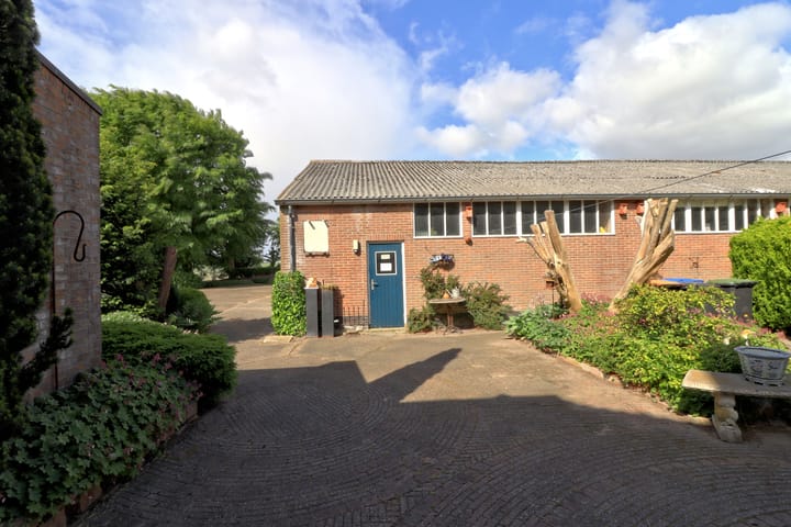 Photo 35 of Steenwijkerdwarsweg 15