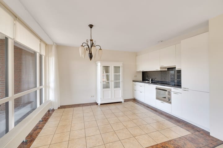 Foto 3 van Mr P J Oudweg 16