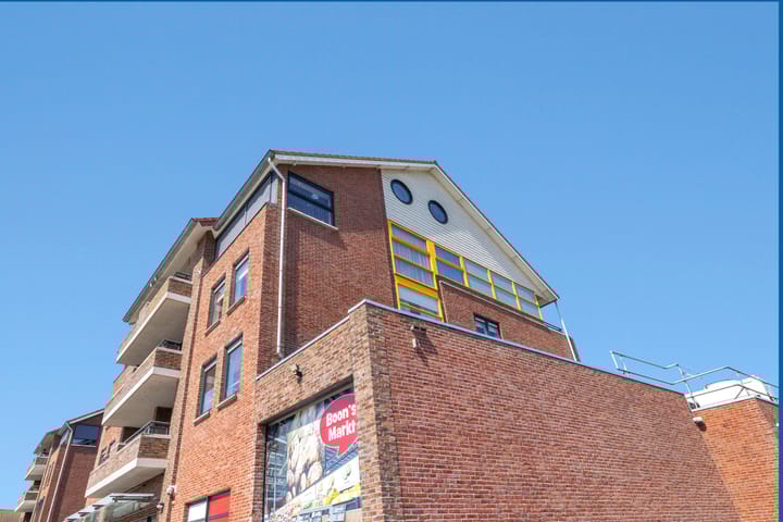 Foto 8 van Mr P J Oudweg 16