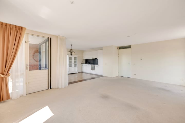 Foto 21 van Mr P J Oudweg 16