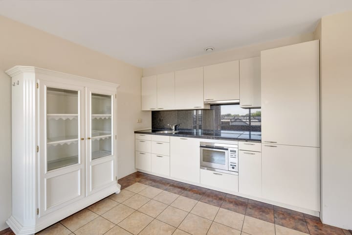 Foto 24 van Mr P J Oudweg 16