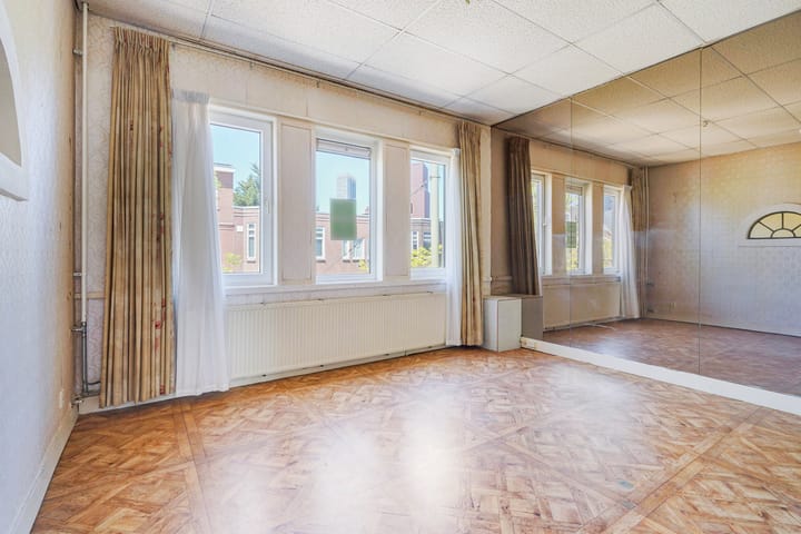 Photo 5 of Merwedestraat 18