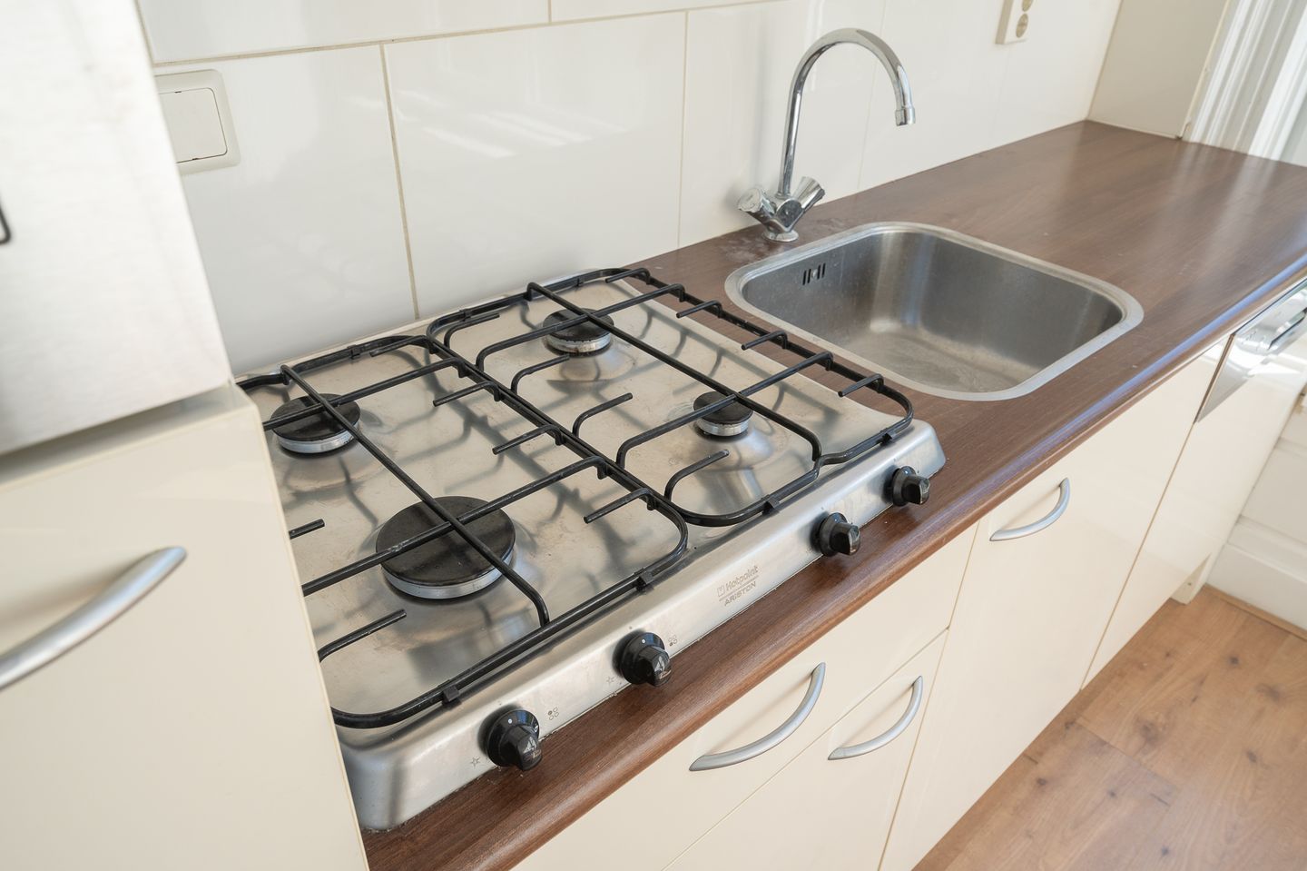 Foto 10 van Snelliusstraat 84