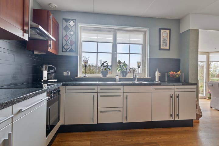 Photo 31 of Alteveersterweg 17