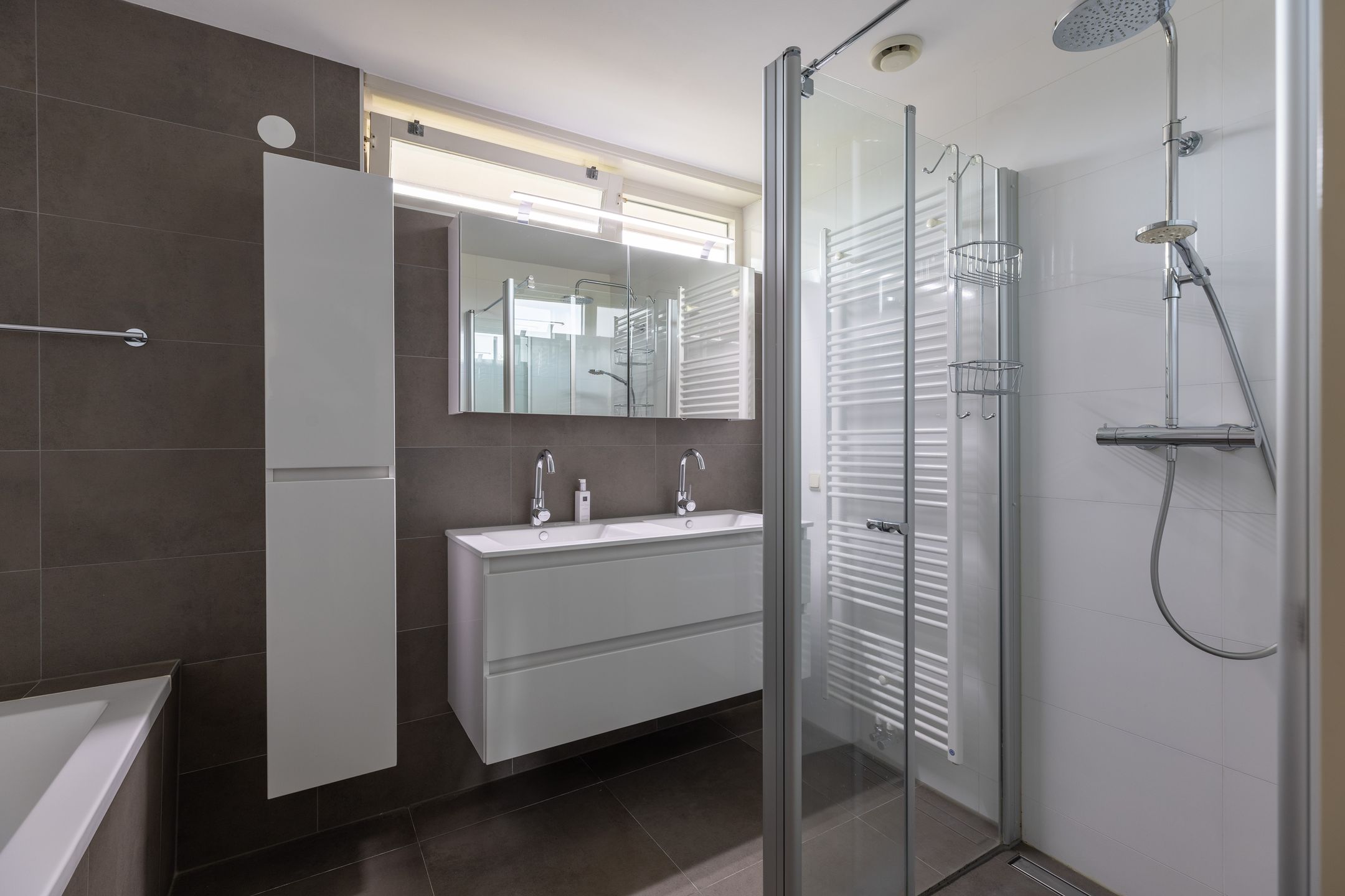 Foto 33 van Dirk Tersteeglaan 4