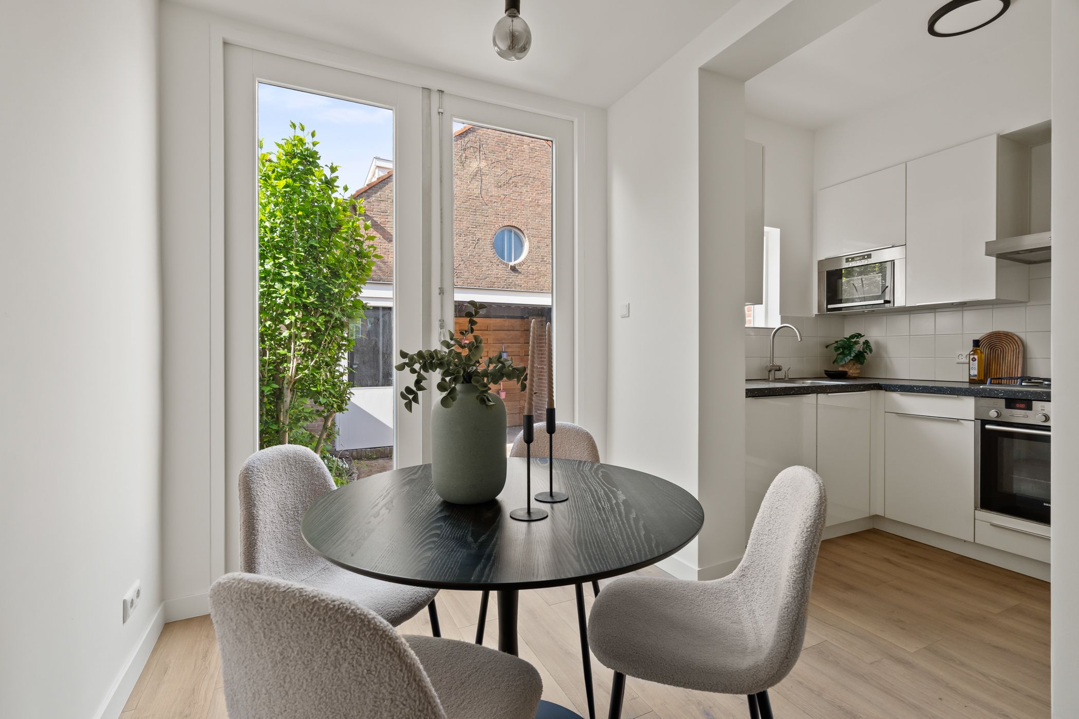 Foto 9 van Balkstraat 8