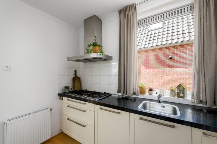 Foto 11 van Hobbe van Baerdtstraat 28