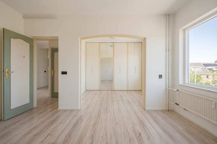 Foto 23 van Beeklaan 246