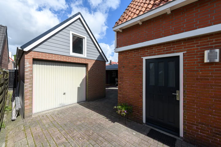 Foto 29 van Hobbe van Baerdtstraat 28