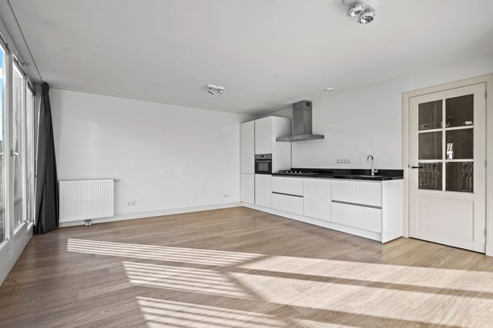 Foto 4 van Woestduinstraat 37-3