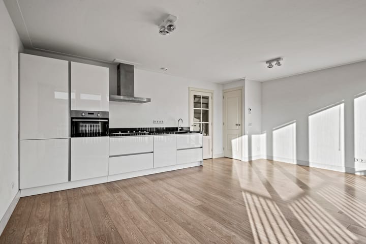 Foto 5 van Woestduinstraat 37-3