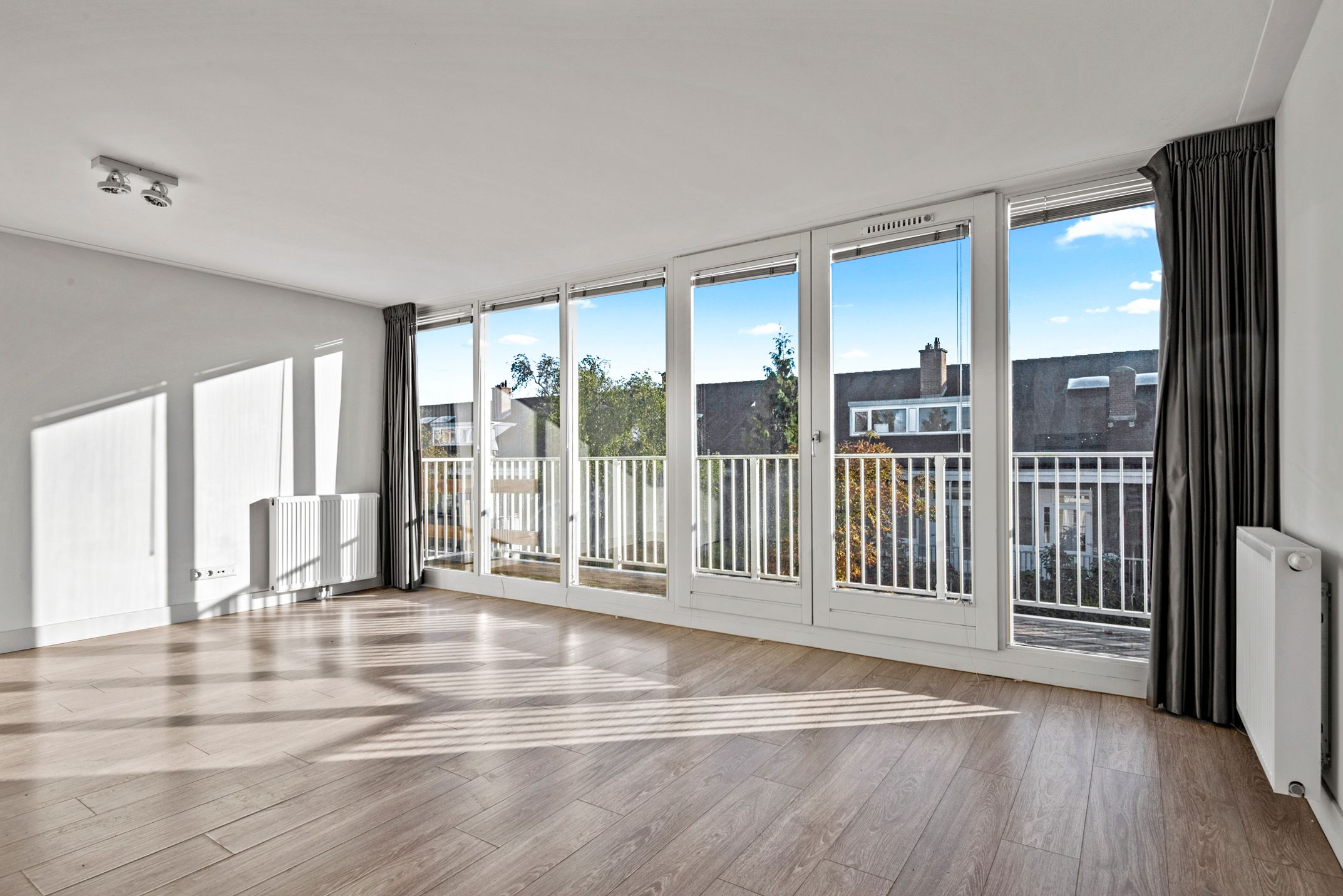 Foto 6 van Woestduinstraat 37-3