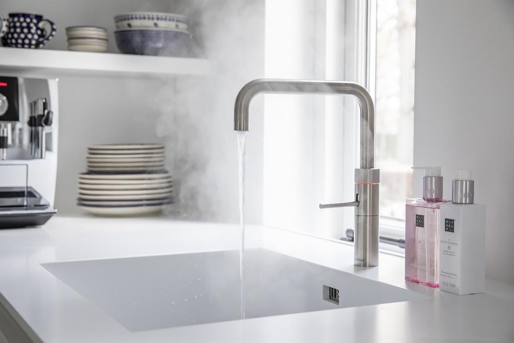 Foto 12 van Kerkplein 24