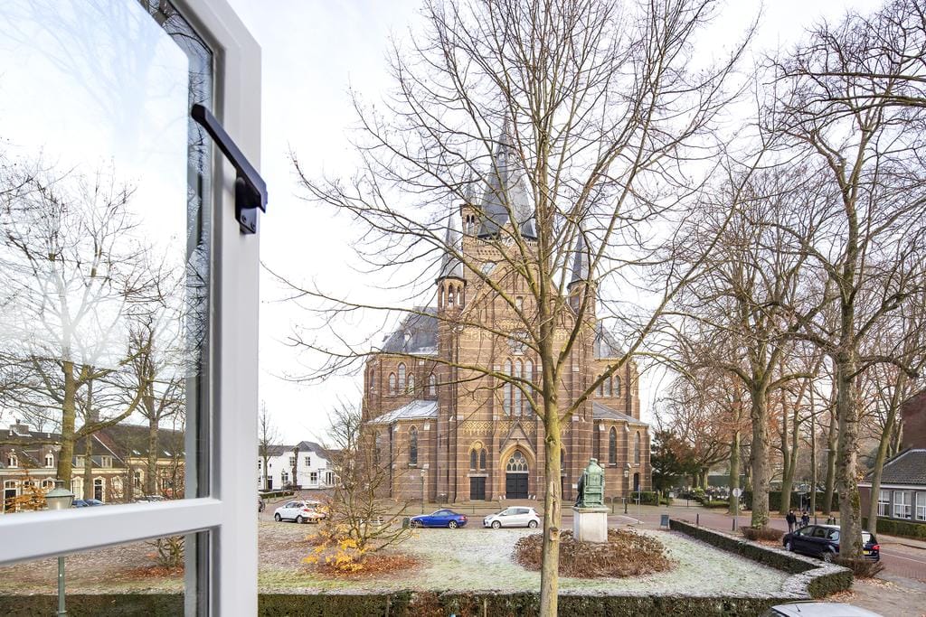 Foto 17 van Kerkplein 24