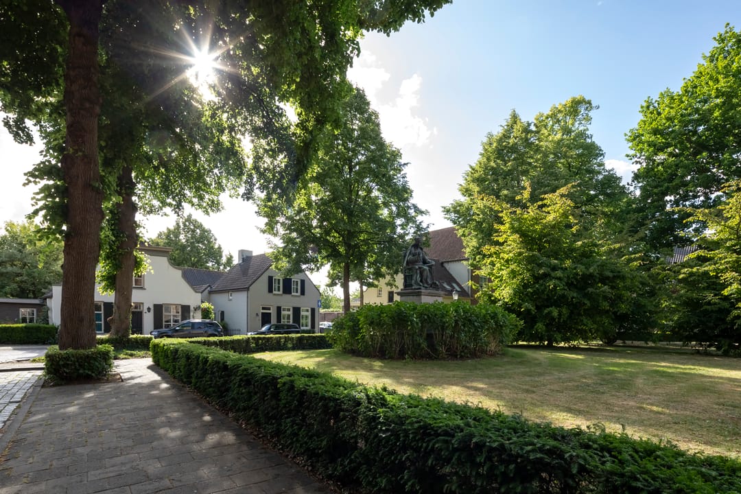 Foto 28 van Kerkplein 24