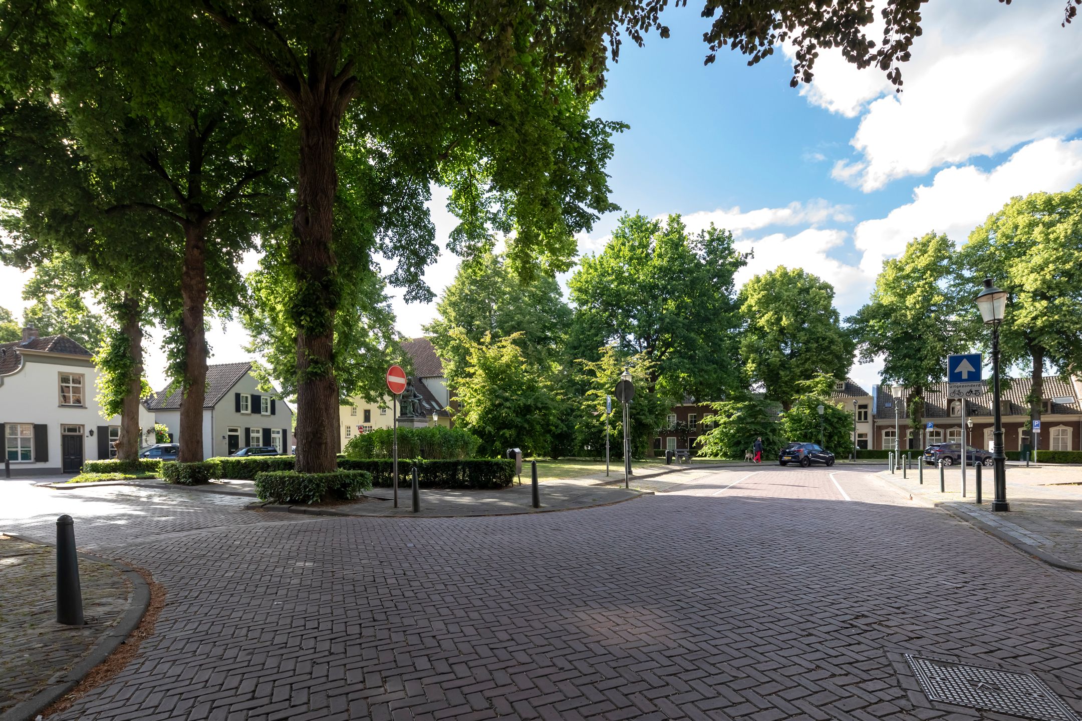 Foto 30 van Kerkplein 24